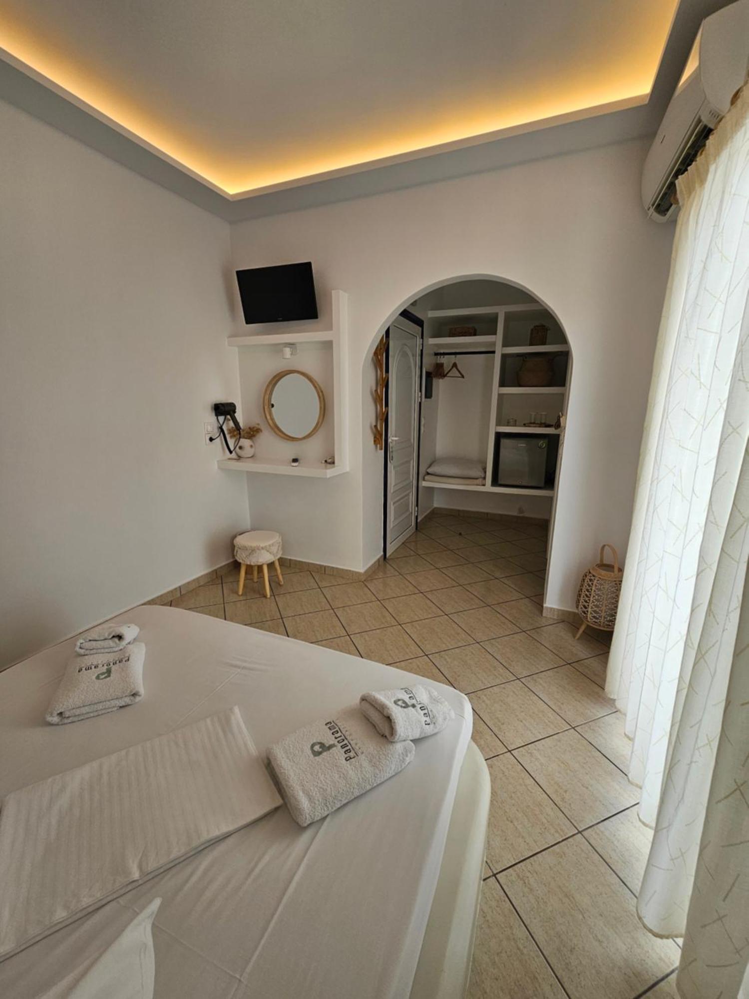 Panorama Elafonisos Hotell Eksteriør bilde
